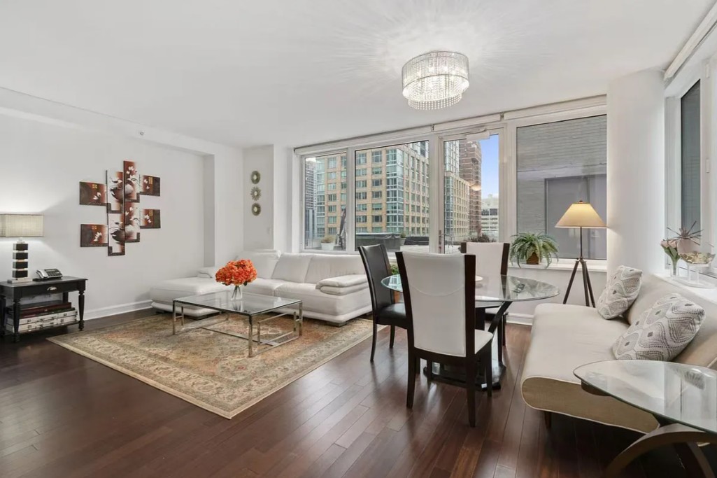 80 Riverside Boulevard #8E_3